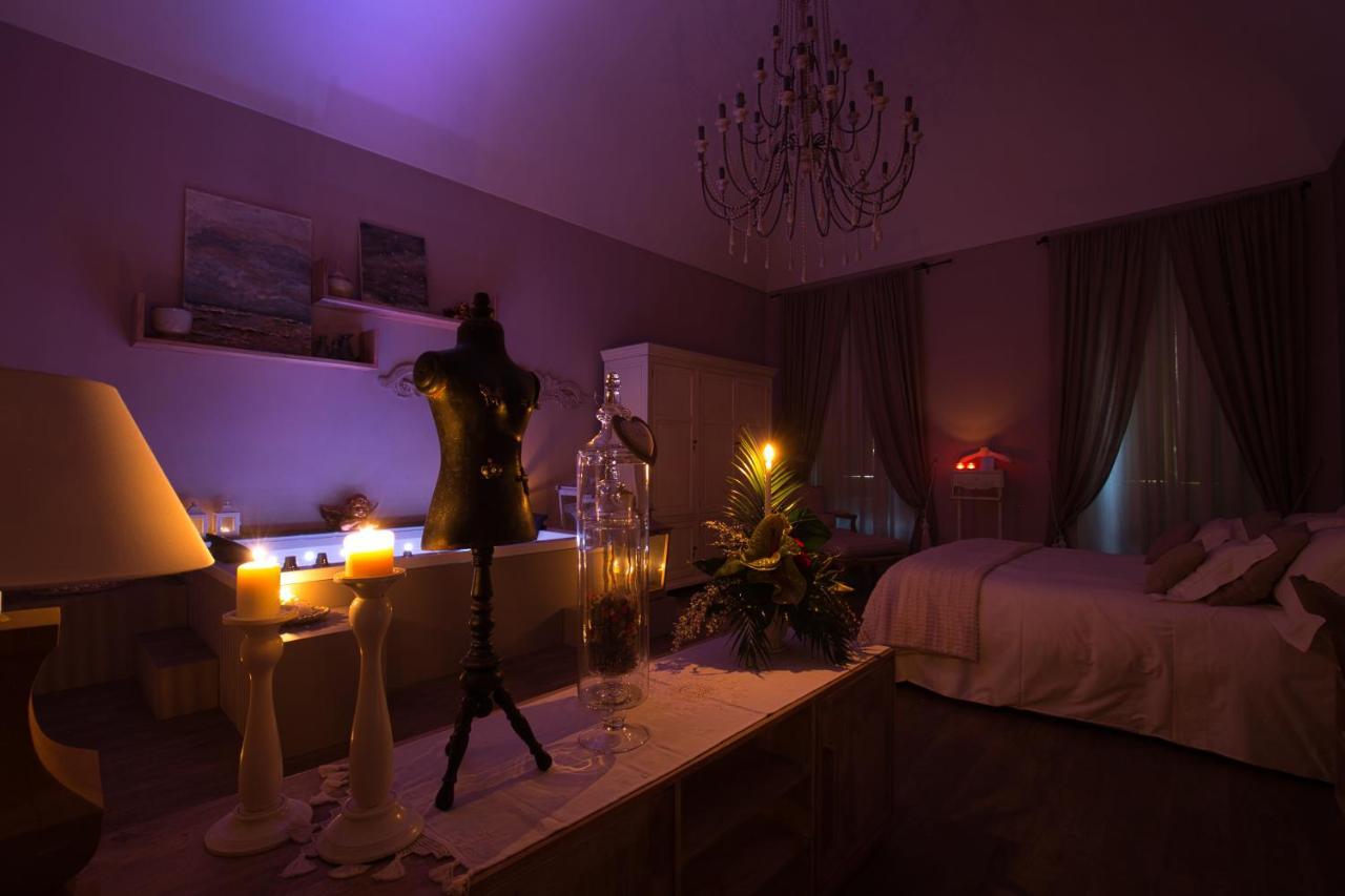 Corte Rossetti Le Dimore Luxury B&B 바스토 외부 사진