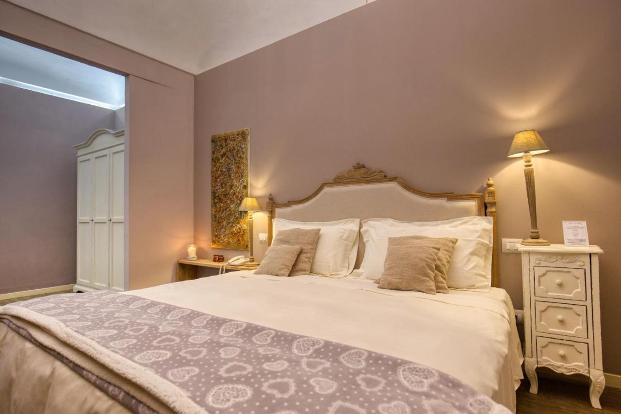 Corte Rossetti Le Dimore Luxury B&B 바스토 외부 사진