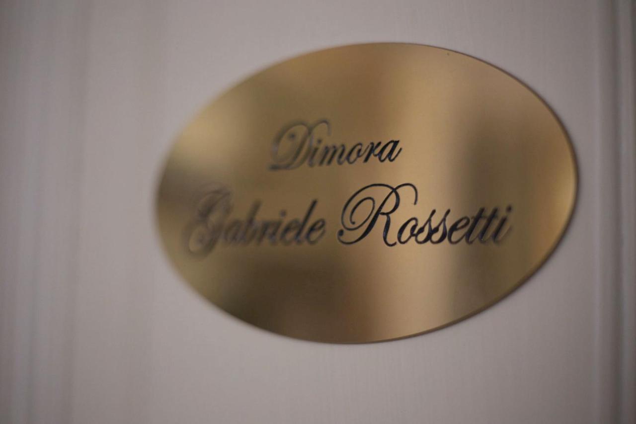 Corte Rossetti Le Dimore Luxury B&B 바스토 외부 사진