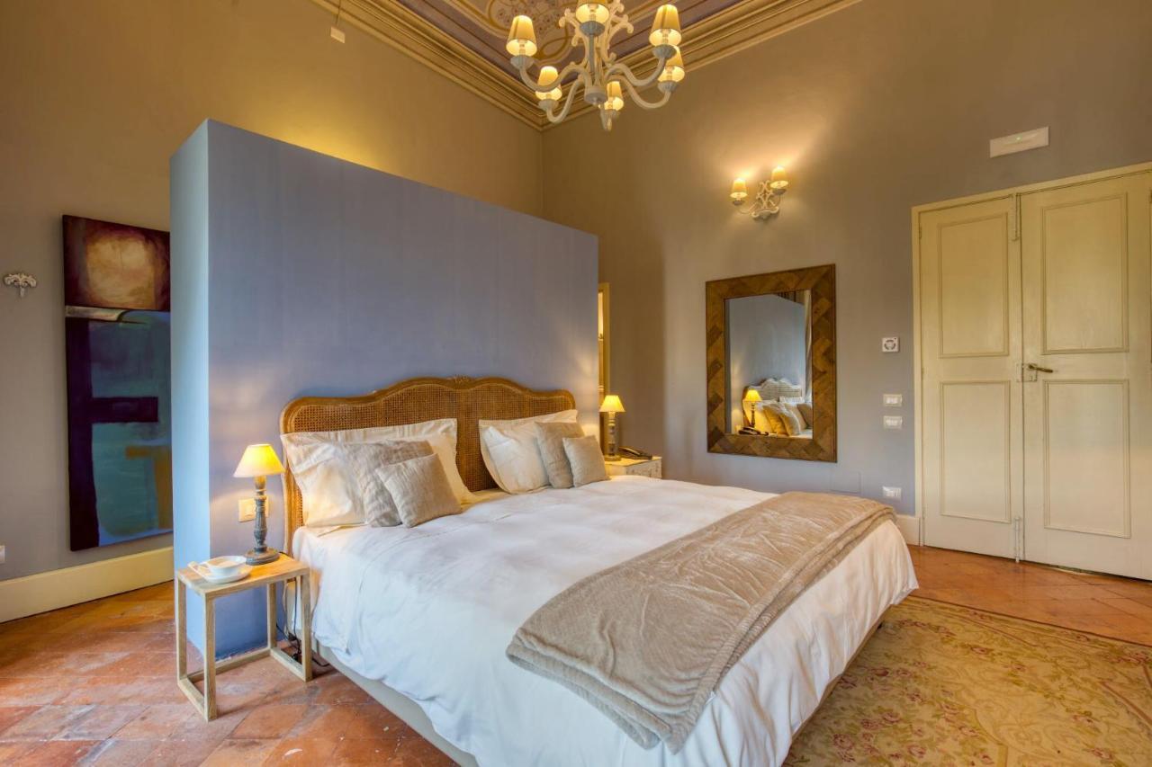 Corte Rossetti Le Dimore Luxury B&B 바스토 외부 사진
