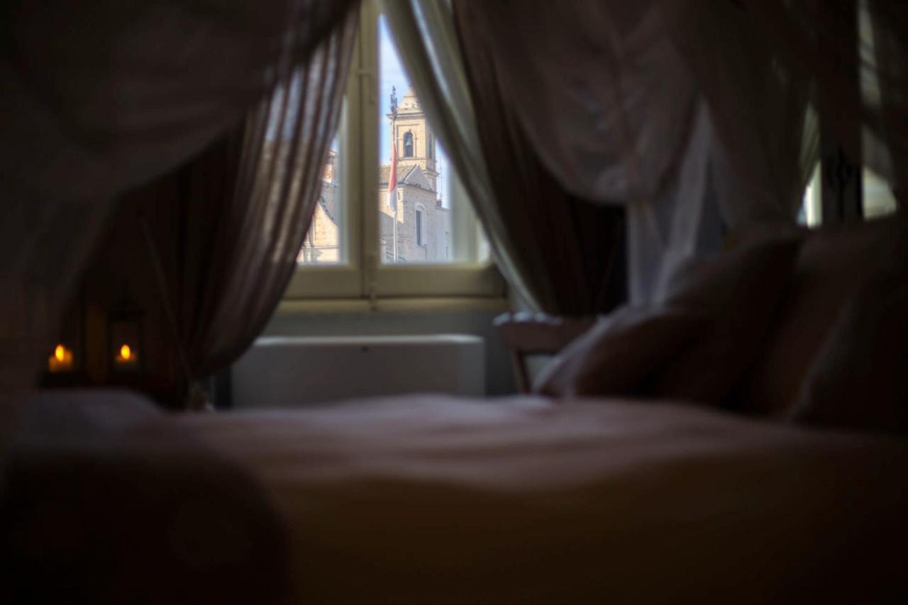 Corte Rossetti Le Dimore Luxury B&B 바스토 외부 사진