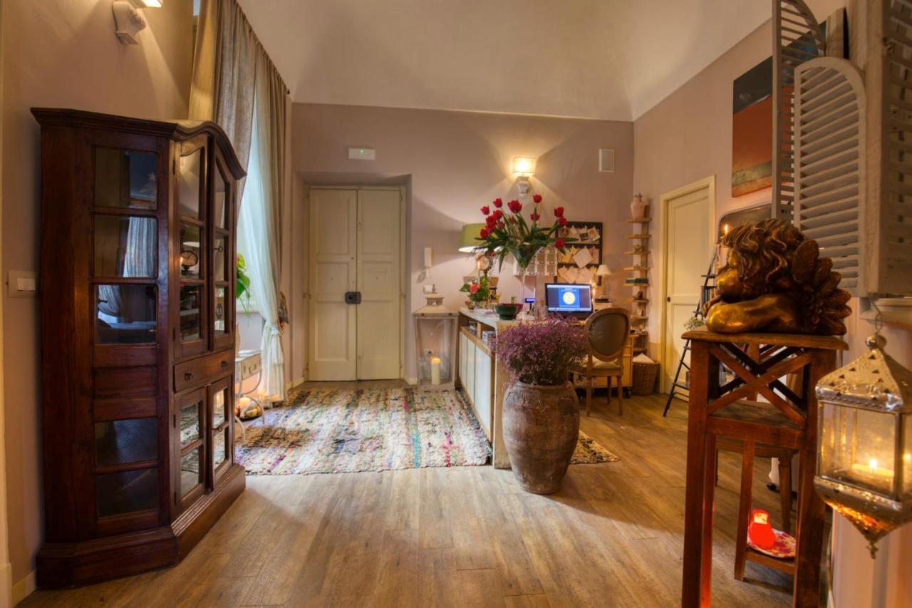 Corte Rossetti Le Dimore Luxury B&B 바스토 외부 사진