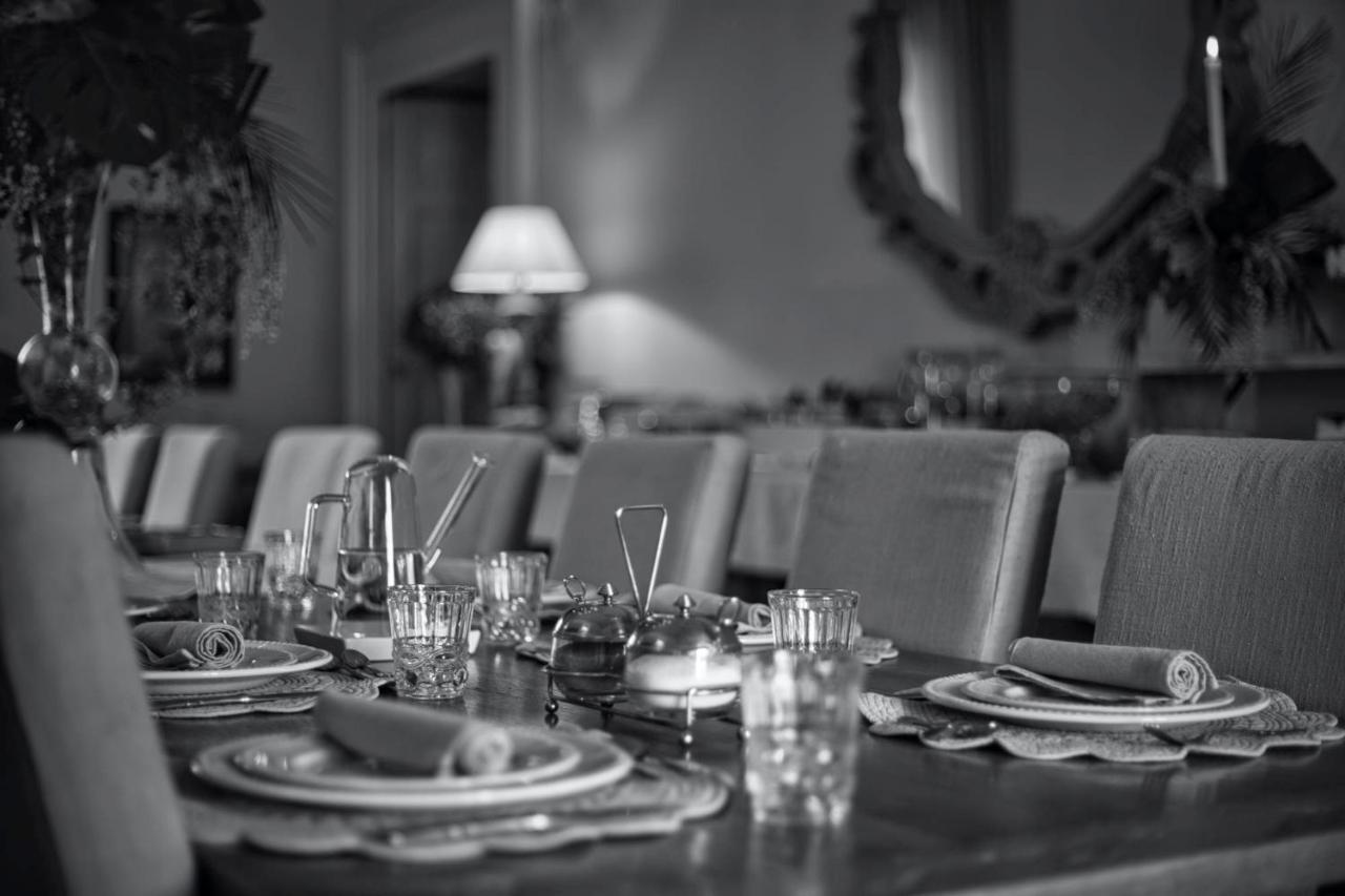 Corte Rossetti Le Dimore Luxury B&B 바스토 외부 사진