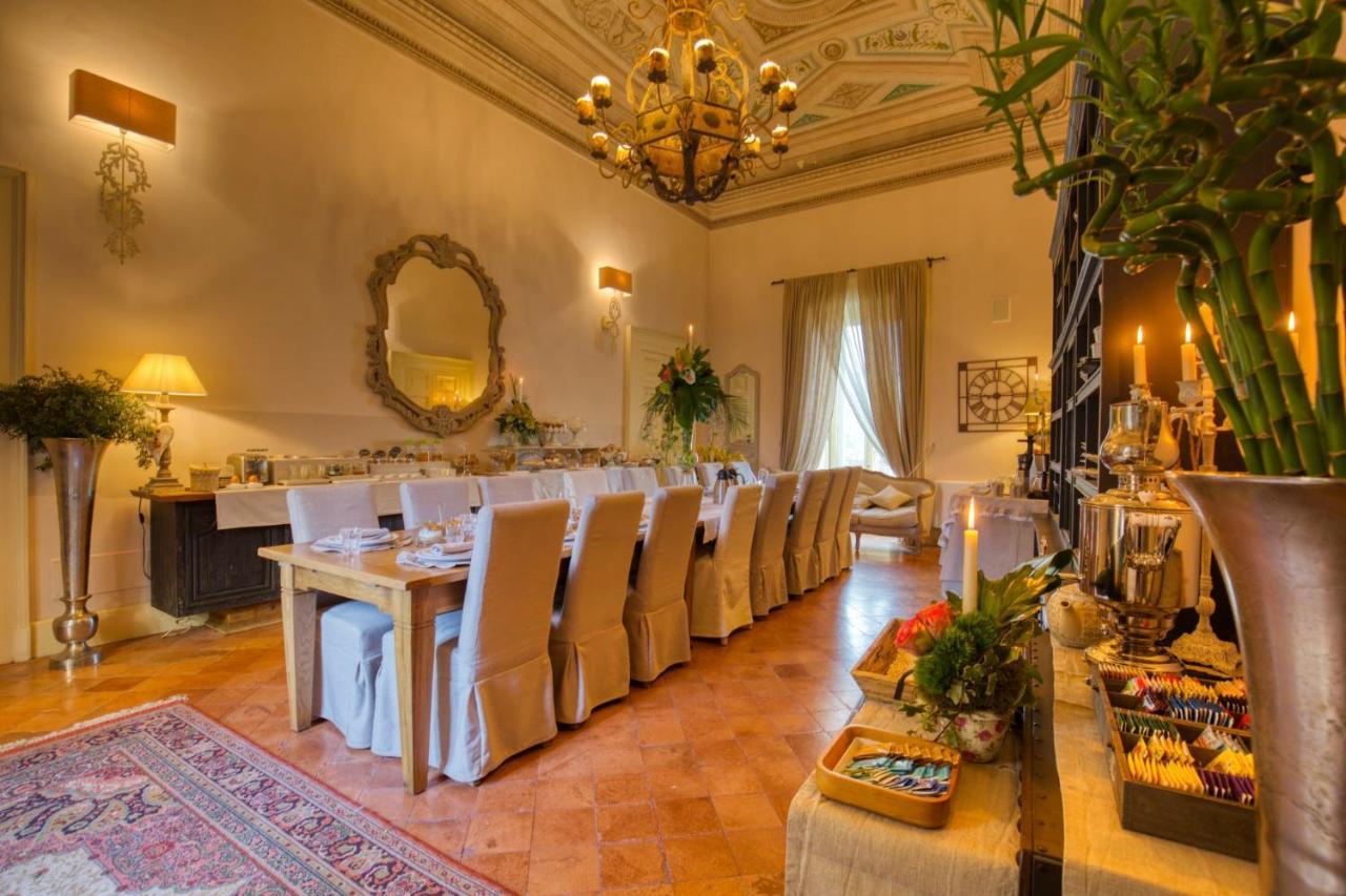 Corte Rossetti Le Dimore Luxury B&B 바스토 외부 사진